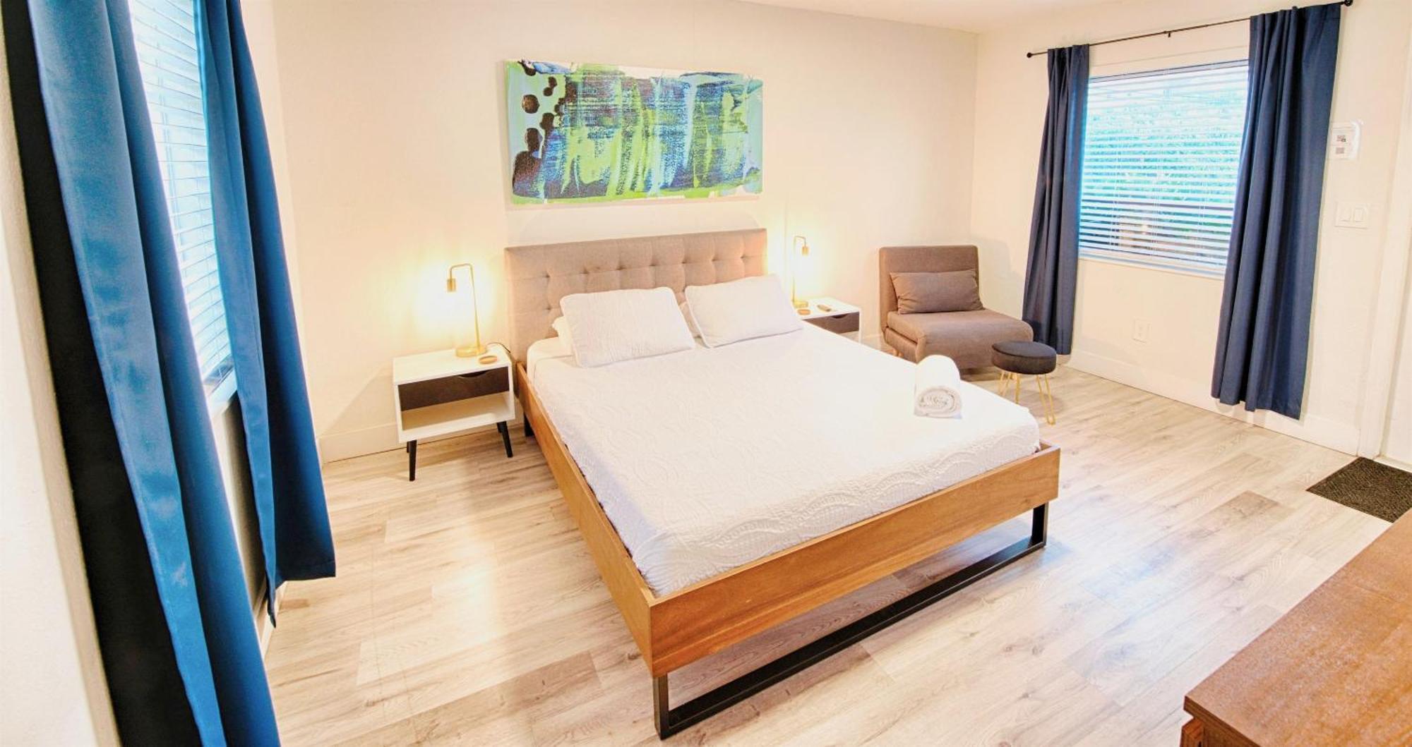 Pier Walk On Deerfield Beach Island Room photo
